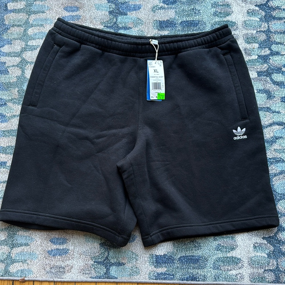 Adidas men’s black shorts xl NWT
